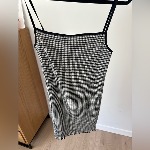 Aritzia Black & White Mini Dress - Picture 1 of 2